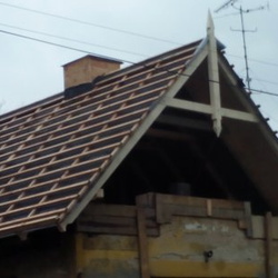 oprava střechy hasičského skladiště